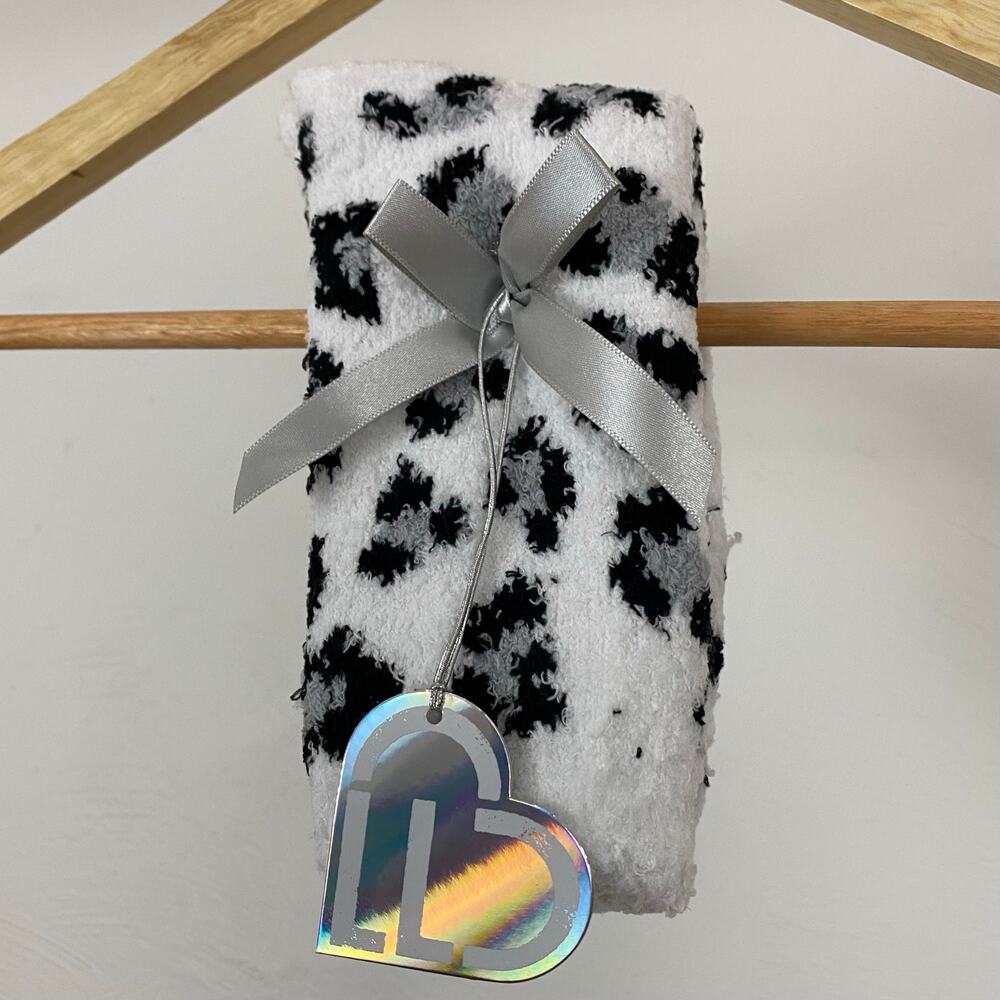 NWT Aeropostale Leopard Fuzzy Socks Crew -  Size 9-11 -  LLD Live Love Dream